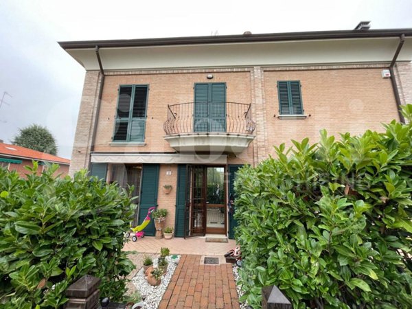 appartamento in vendita a Valsamoggia in zona Bazzano