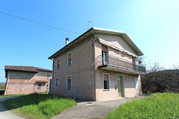 casa indipendente in vendita a Valsamoggia in zona Bazzano