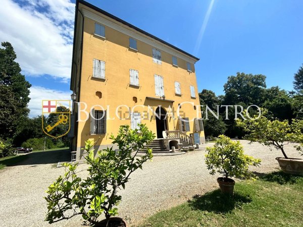 casa indipendente in vendita a Valsamoggia in zona Crespellano