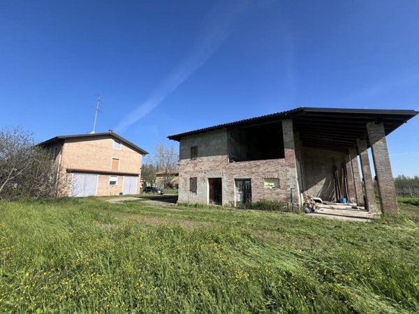 casa indipendente in vendita a Valsamoggia in zona Monteveglio