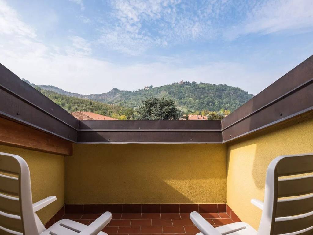 appartamento in vendita a Valsamoggia in zona Monteveglio
