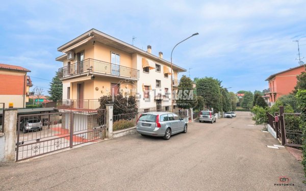 appartamento in vendita a Valsamoggia in zona Crespellano