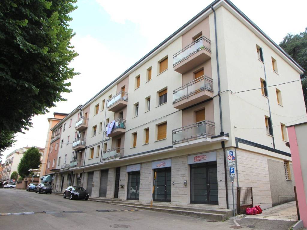 appartamento in vendita a Valsamoggia in zona Bazzano