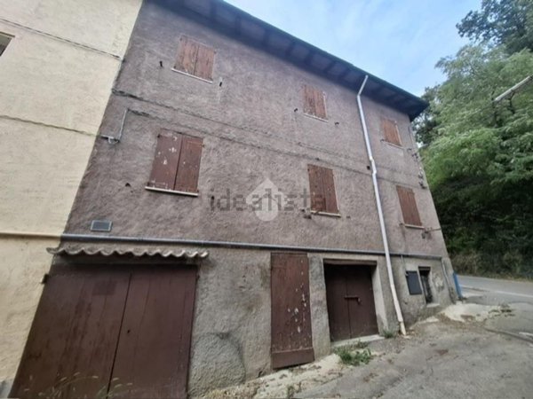 appartamento in vendita a Valsamoggia in zona Stiore