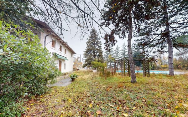 casa indipendente in vendita a Valsamoggia