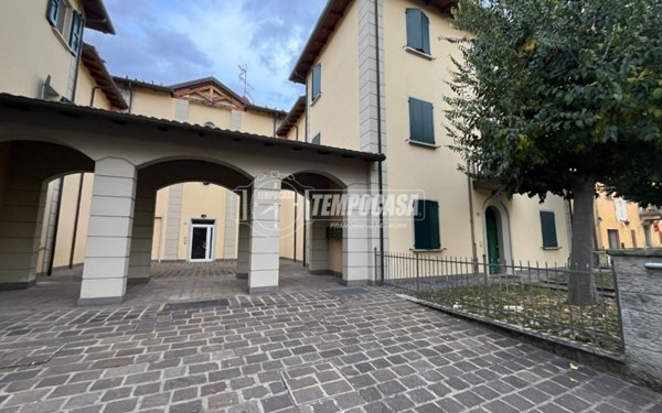 appartamento in vendita a Valsamoggia in zona Castelletto