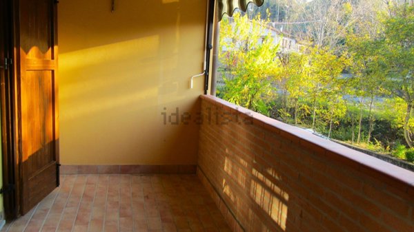 casa indipendente in vendita a Valsamoggia in zona Savigno