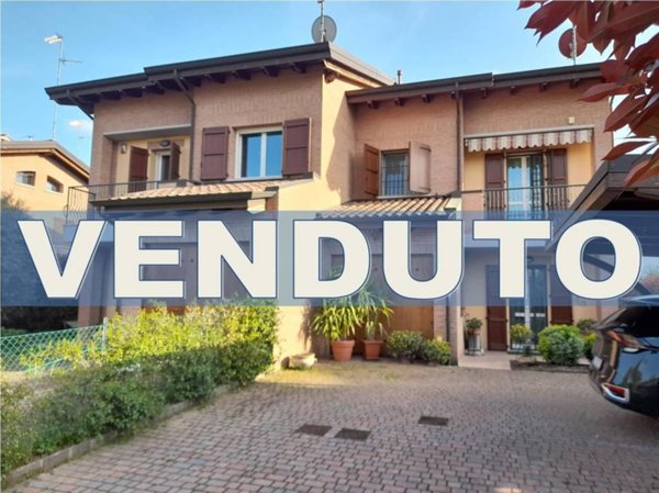casa indipendente in vendita a Valsamoggia in zona Crespellano