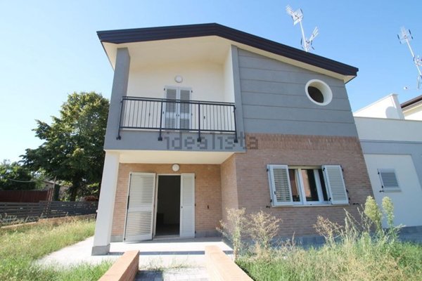 casa indipendente in vendita a Valsamoggia in zona Castelletto