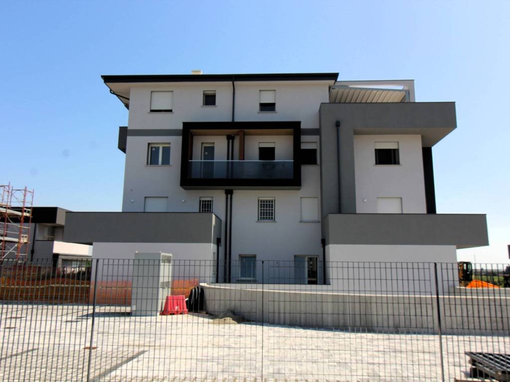 appartamento in vendita a Valsamoggia in zona Crespellano