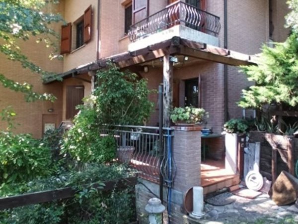 casa indipendente in vendita a Valsamoggia in zona Bazzano
