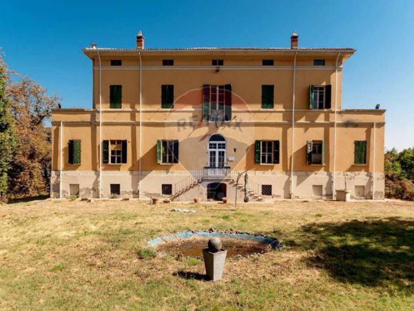 villa in vendita a Valsamoggia in zona Monteveglio