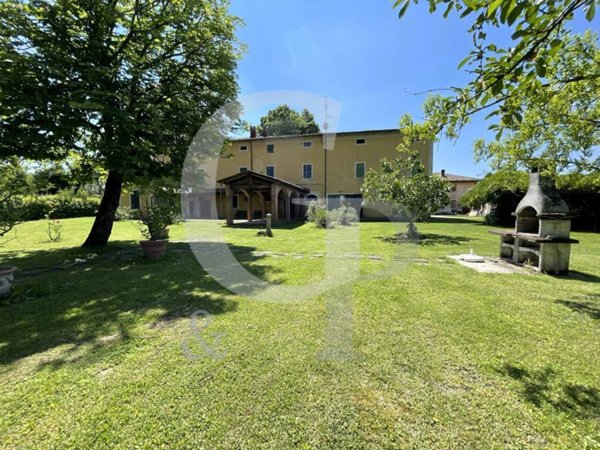 casa indipendente in vendita a Valsamoggia in zona Bazzano