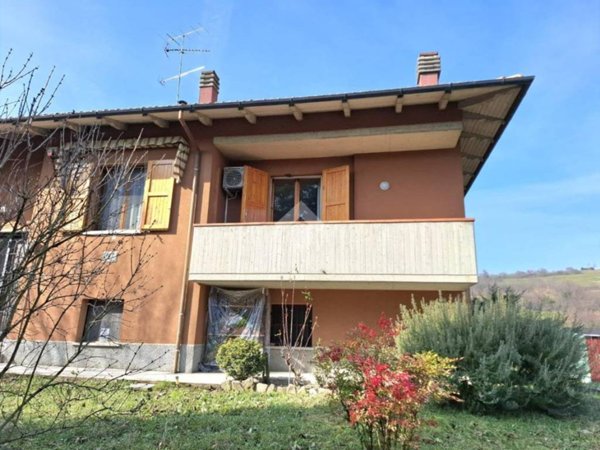 casa indipendente in vendita a Valsamoggia in zona Monteveglio