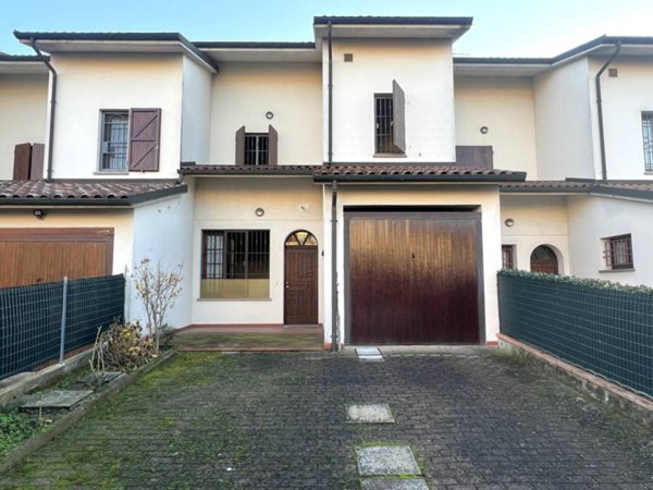 casa indipendente in vendita a Valsamoggia in zona Bazzano
