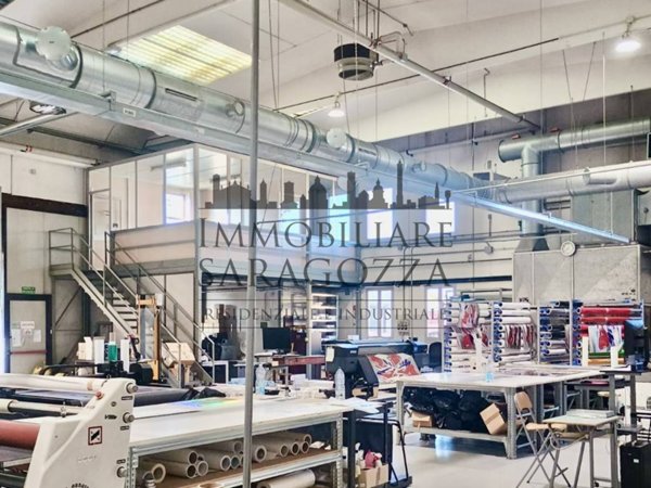 locale commerciale in vendita a Valsamoggia in zona Monteveglio