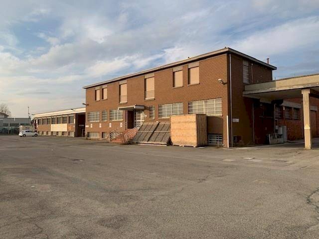 capannone in vendita a Valsamoggia in zona Crespellano