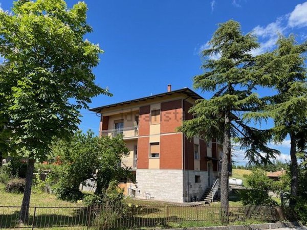 casa indipendente in vendita a Valsamoggia