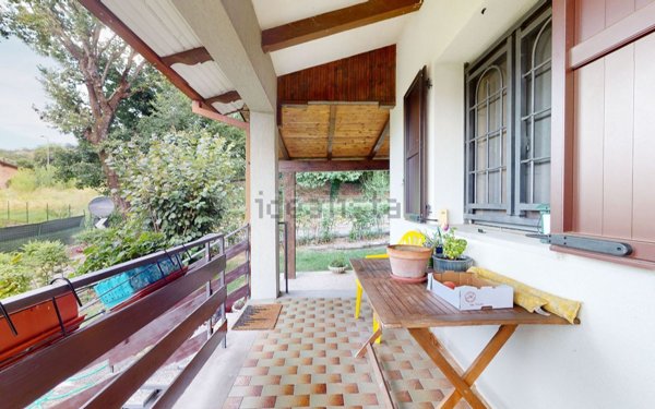 casa indipendente in vendita a Valsamoggia