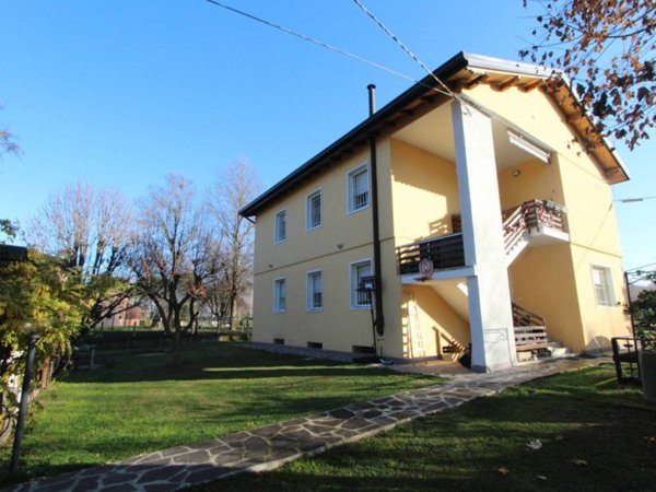 casa indipendente in vendita a Valsamoggia in zona Monteveglio