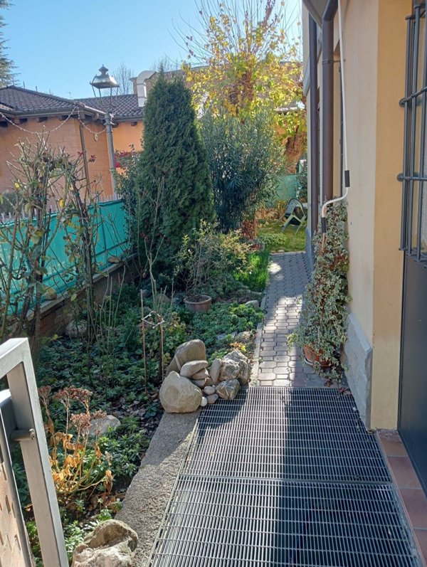 appartamento in vendita a Valsamoggia in zona Savigno