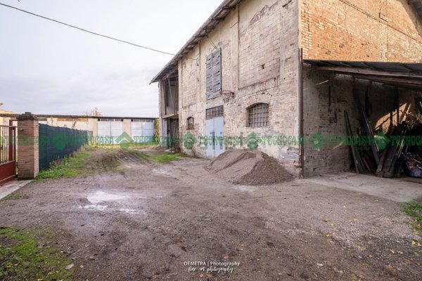 casa indipendente in vendita a Valsamoggia in zona Crespellano