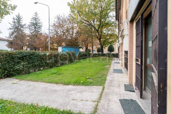 ufficio in vendita a Valsamoggia in zona Crespellano