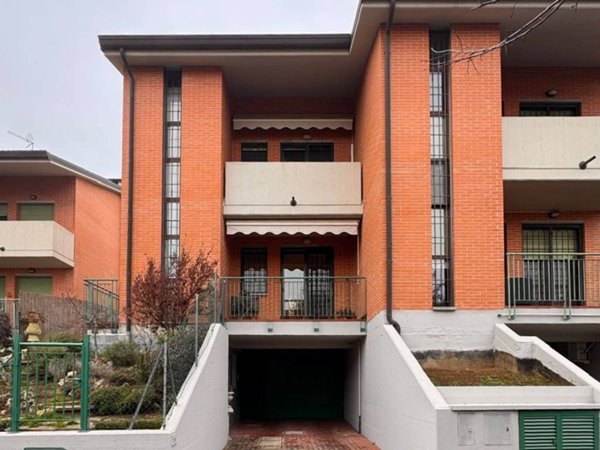 casa indipendente in vendita a Valsamoggia in zona Bazzano