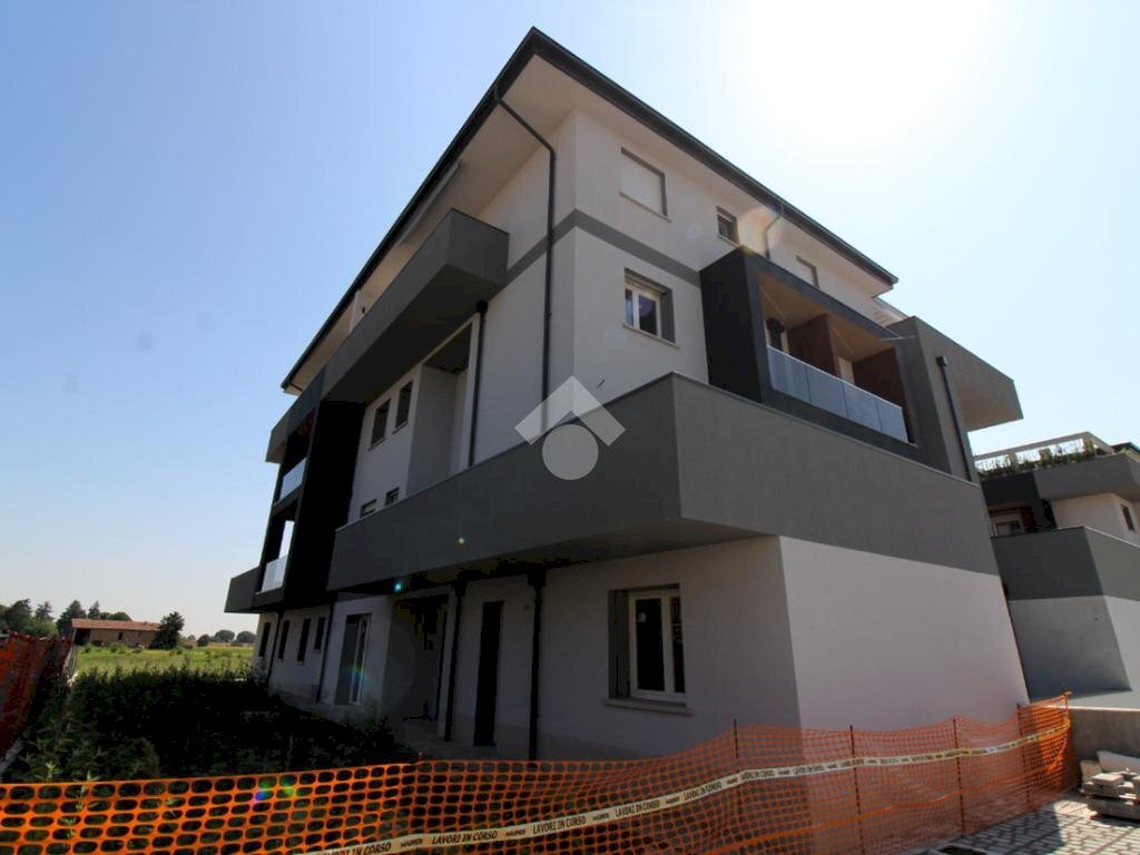 quadrivano in vendita a Valsamoggia in zona Crespellano