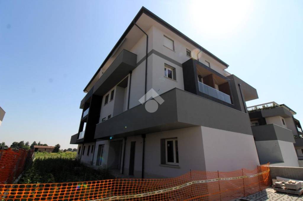 appartamento in vendita a Valsamoggia in zona Crespellano