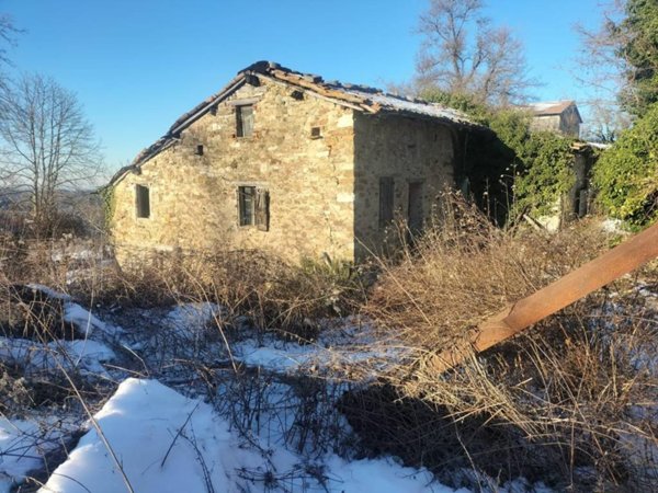 casa indipendente in vendita a Valsamoggia in zona Savigno
