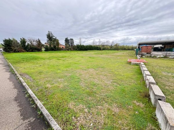 terreno edificabile in vendita a Valsamoggia in zona Monteveglio