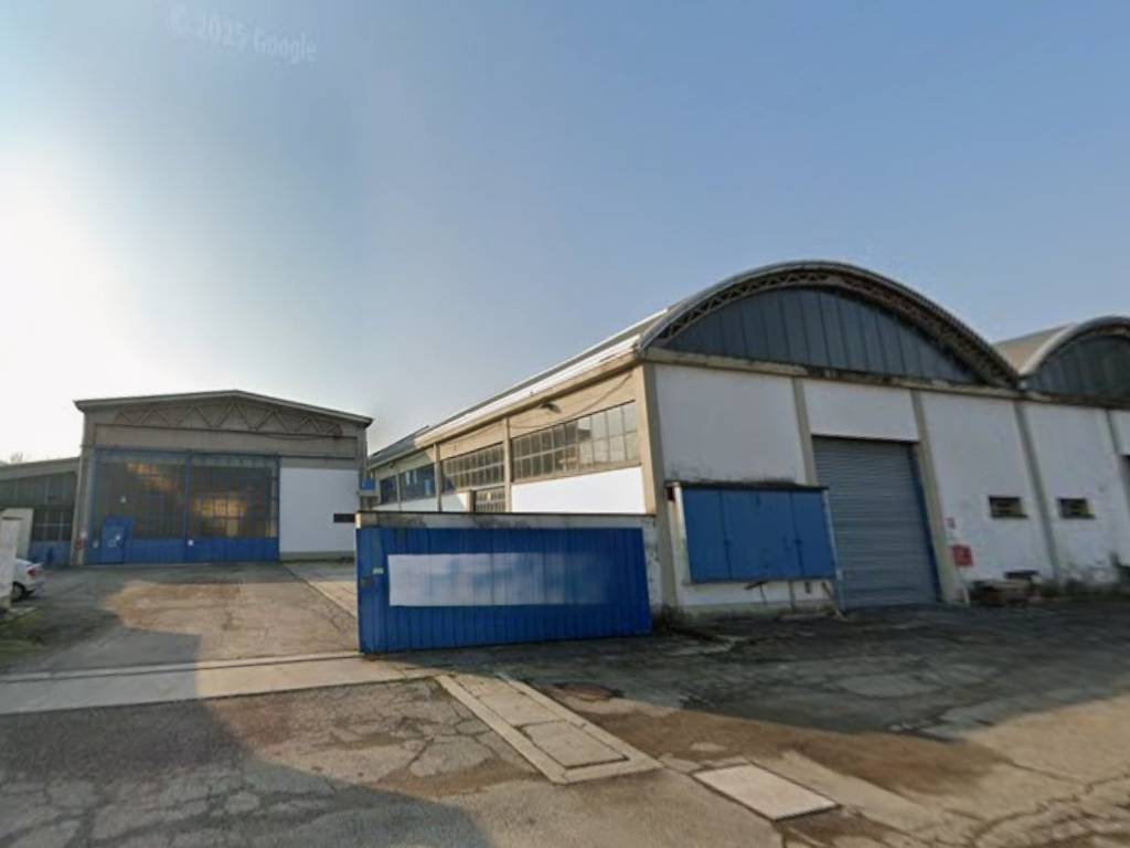 locale commerciale in vendita a Valsamoggia in zona Crespellano