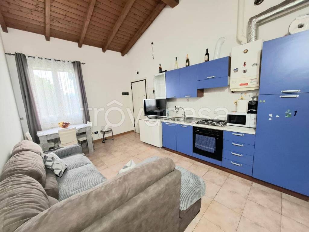 appartamento in vendita a Valsamoggia in zona Castelletto