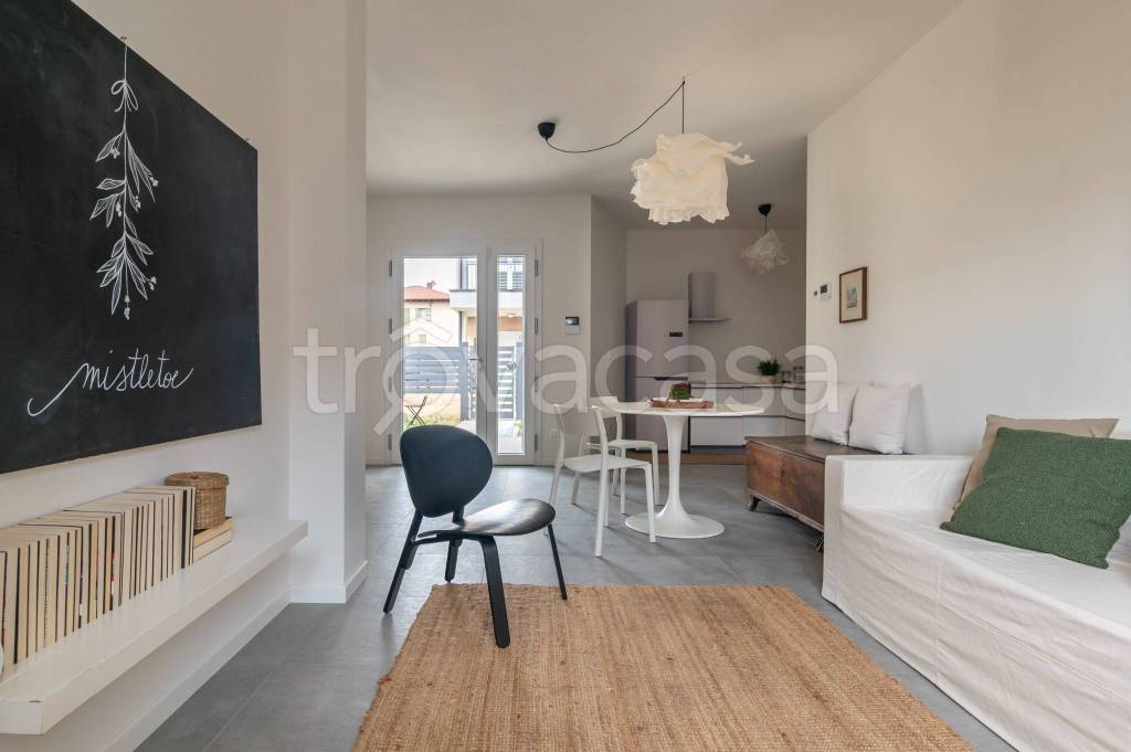casa indipendente in vendita a Valsamoggia in zona Castelletto