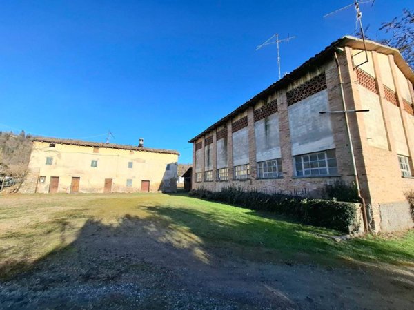 casa indipendente in vendita a Valsamoggia in zona Stiore