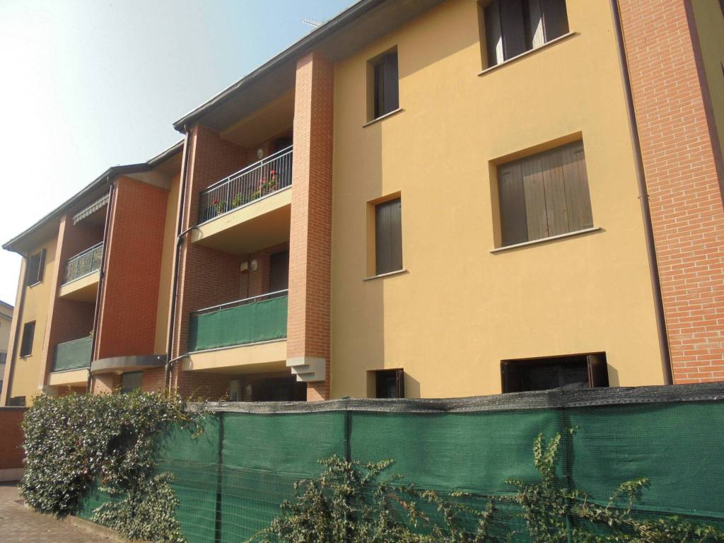 appartamento in vendita a Valsamoggia in zona Bazzano