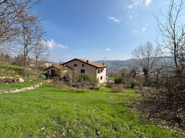 casa indipendente in vendita a Valsamoggia in zona Goccia
