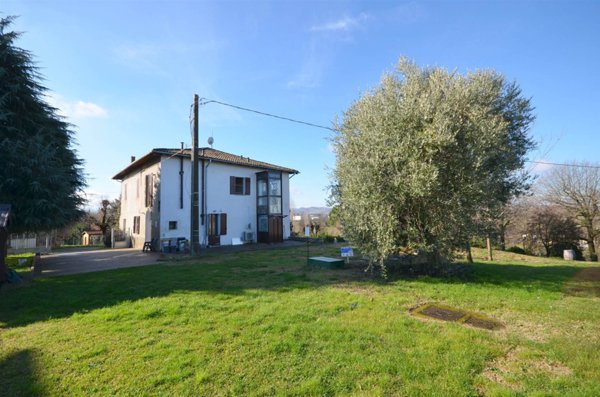 casa indipendente in vendita a Valsamoggia in zona Crespellano