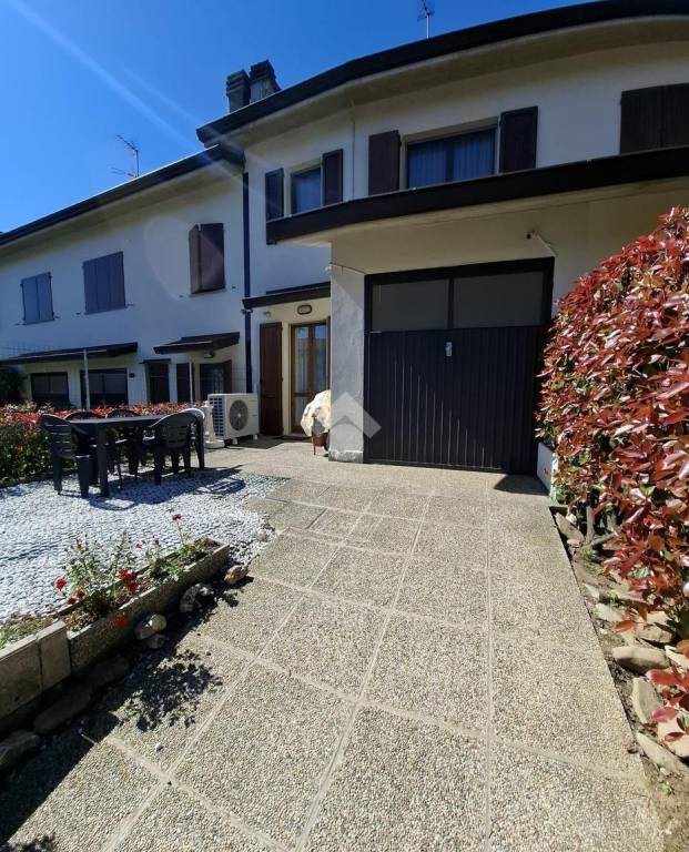 casa indipendente in vendita a Valsamoggia in zona Zappolino