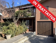 casa indipendente in vendita a Valsamoggia in zona Bazzano