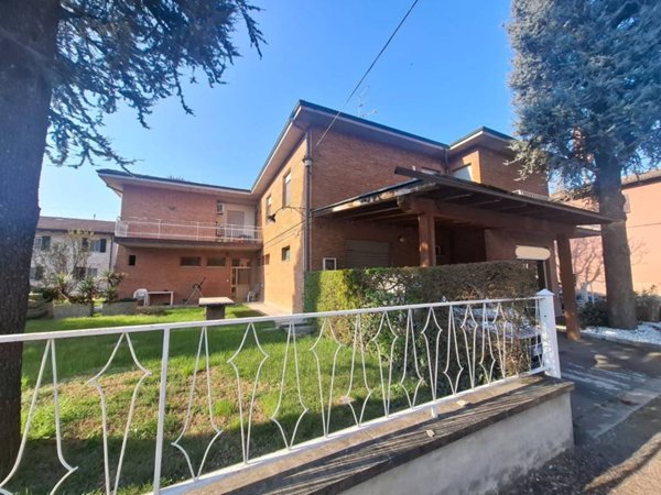 appartamento in vendita a Valsamoggia in zona Monteveglio