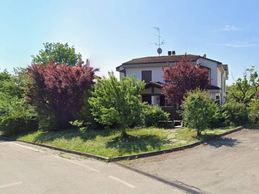 casa indipendente in vendita a Valsamoggia in zona Bazzano