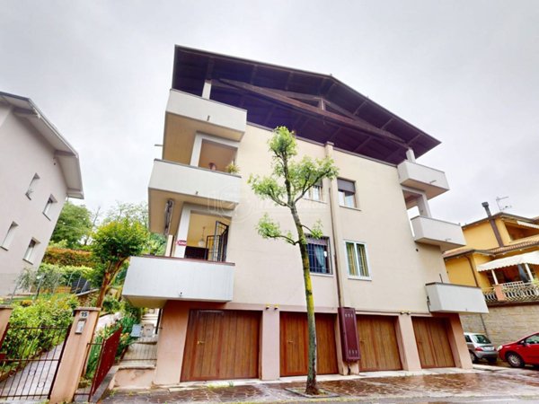 appartamento in vendita a Valsamoggia in zona Bazzano