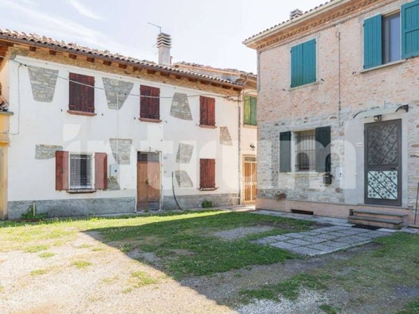 appartamento in vendita a Valsamoggia in zona Goccia