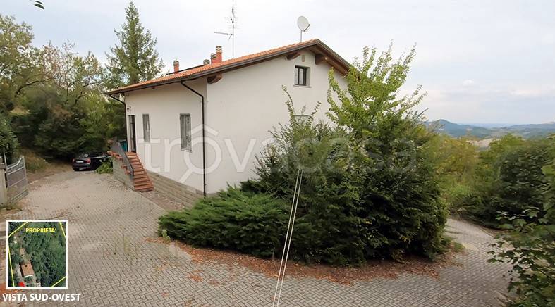 casa indipendente in vendita a Valsamoggia in zona Castello di Serravalle