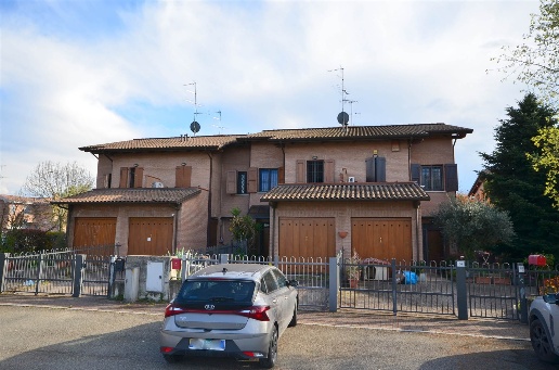 casa indipendente in vendita a Valsamoggia in zona Muffa