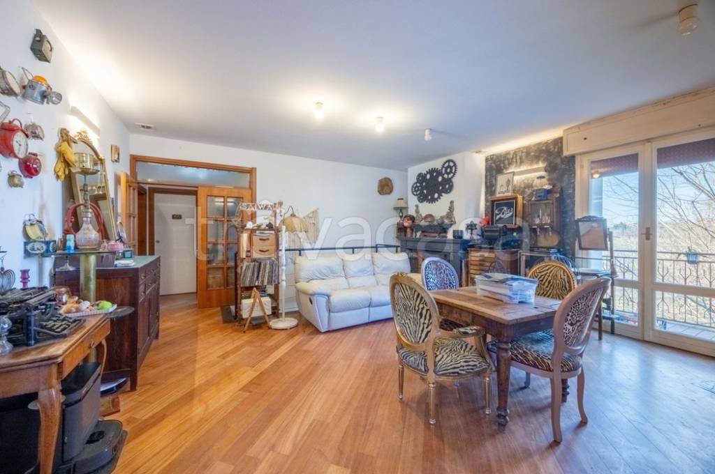 casa indipendente in vendita a Valsamoggia in zona Oliveto