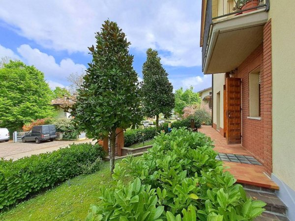 appartamento in vendita a Valsamoggia in zona Ziribega