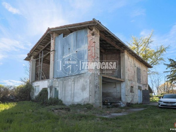 casale in vendita a Valsamoggia in zona Calcara